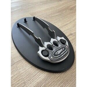 Rare X Men Wolverine Style Collectible